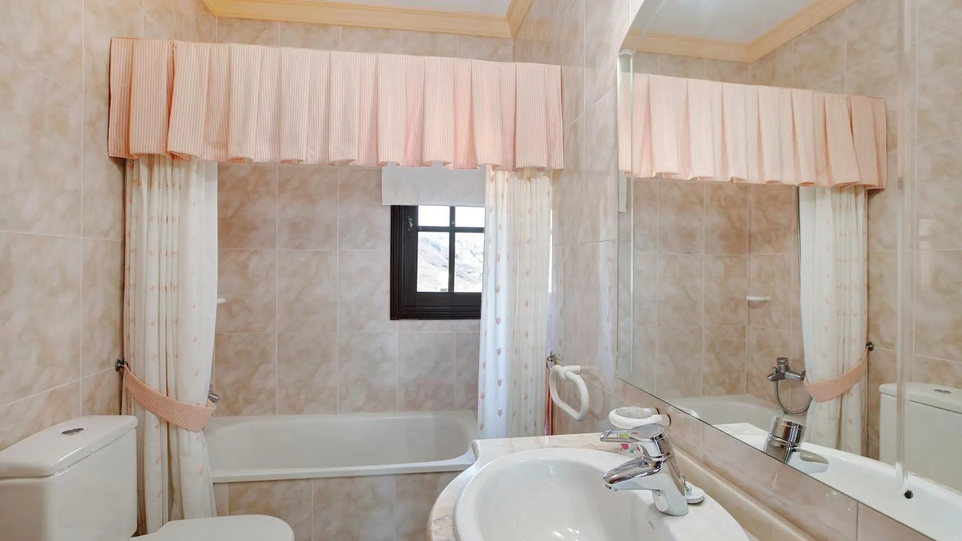 Villa Celia Barranco Hondo 0*,  Spain